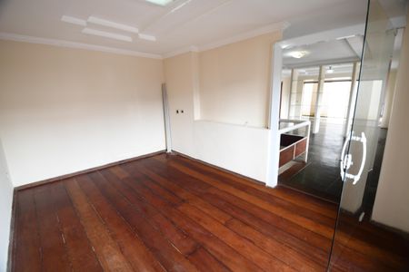 Casa à venda com 350m², 4 quartos e 6 vagasSala 2