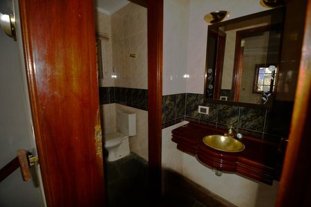 Casa à venda com 350m², 4 quartos e 6 vagasLavabo