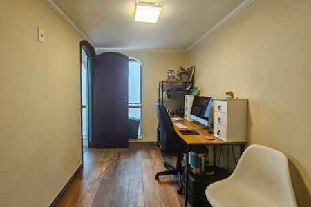 Apartamento para alugar com 102m², 3 quartos e 2 vagas Apartamento para alugar com 102m², 3 quartos e 2 vagasÁrea de serviço