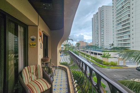 Apartamento para alugar com 102m², 3 quartos e 2 vagas Apartamento para alugar com 102m², 3 quartos e 2 vagasvaranda