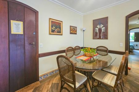 Apartamento para alugar com 102m², 3 quartos e 2 vagas Apartamento para alugar com 102m², 3 quartos e 2 vagasSala