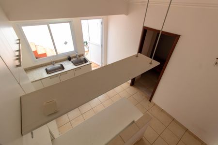 Casa de condomínio à venda com 370m², 4 quartos e 3 vagas Casa de condomínio à venda com 370m², 4 quartos e 3 vagasÁrea de Serviço