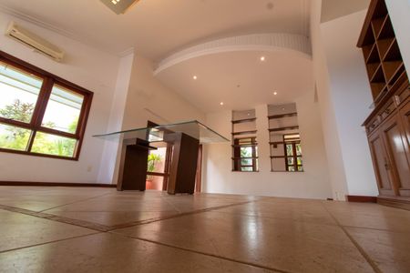 Casa de condomínio à venda com 370m², 4 quartos e 3 vagas Casa de condomínio à venda com 370m², 4 quartos e 3 vagasCopa