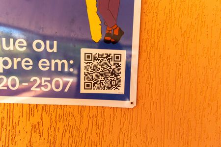 Casa de condomínio à venda com 370m², 4 quartos e 3 vagas Casa de condomínio à venda com 370m², 4 quartos e 3 vagasPlaquinha