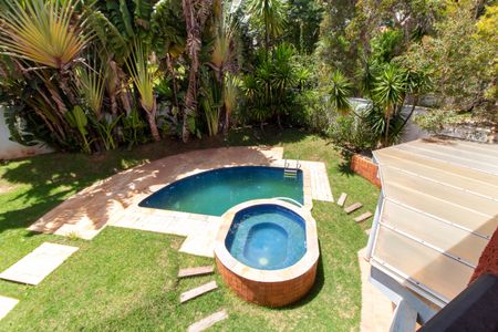 Casa de condomínio à venda com 370m², 4 quartos e 3 vagas Casa de condomínio à venda com 370m², 4 quartos e 3 vagasVista Varanda Quarto 2