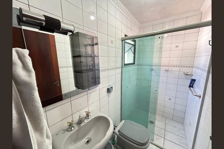 Casa para alugar com 200m², 3 quartos e 2 vagas Casa para alugar com 200m², 3 quartos e 2 vagasBanheiro da Suíte 3