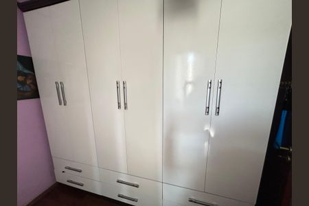 Casa para alugar com 200m², 3 quartos e 2 vagas Casa para alugar com 200m², 3 quartos e 2 vagasQuarto Suíte 2