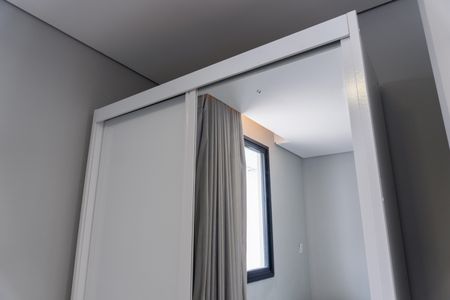 Casa à venda com 360m², 5 quartos e 4 vagasQuarto 3 - Detalhe Armário