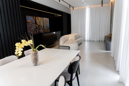Sala 1 de casa à venda com 5 quartos, 360m² em Nova Granada, Belo Horizonte
