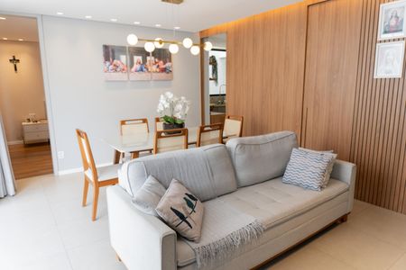 Casa à venda com 360m², 5 quartos e 4 vagasSala 2