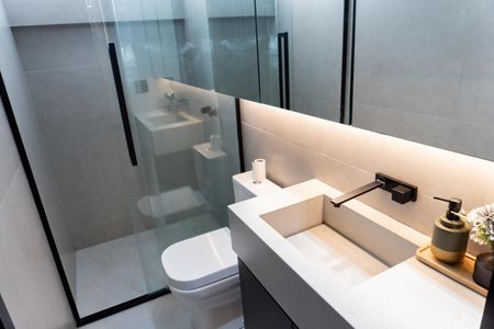 Casa à venda com 360m², 5 quartos e 4 vagasBanheiro 1