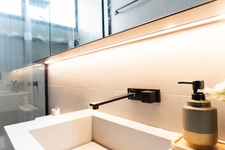 Casa à venda com 360m², 5 quartos e 4 vagasBanheiro 1 - Detalhe Pia