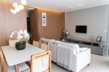 Casa à venda com 360m², 5 quartos e 4 vagasSala 2