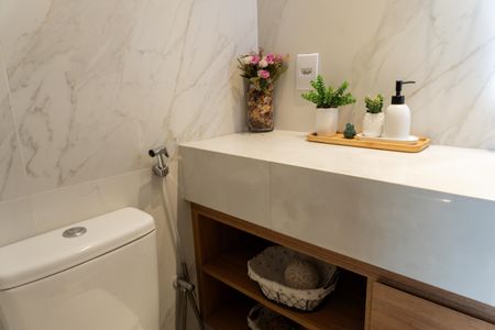 Casa à venda com 360m², 5 quartos e 4 vagasBanheiro 2