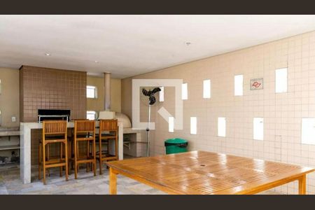 Apartamento para alugar com 110m², 4 quartos e 2 vagas Apartamento para alugar com 110m², 4 quartos e 2 vagasÁrea comum - Churrasqueira