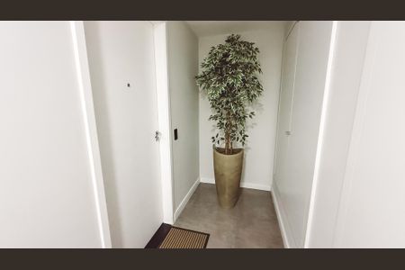 Apartamento para alugar com 110m², 4 quartos e 2 vagas Apartamento para alugar com 110m², 4 quartos e 2 vagasEntrada
