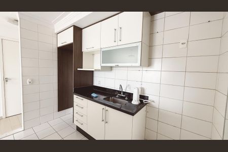 Apartamento para alugar com 110m², 4 quartos e 2 vagas Apartamento para alugar com 110m², 4 quartos e 2 vagasCozinha