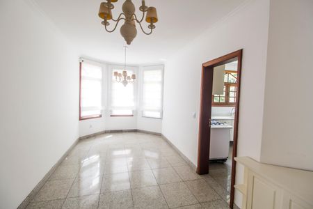 Apartamento para alugar com 480m², 4 quartos e 3 vagas Apartamento para alugar com 480m², 4 quartos e 3 vagasCopa