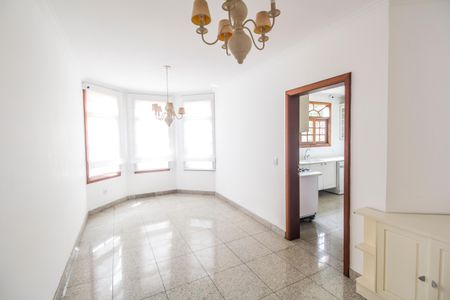 Apartamento para alugar com 480m², 4 quartos e 3 vagas Apartamento para alugar com 480m², 4 quartos e 3 vagasCopa