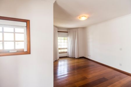 Apartamento para alugar com 480m², 4 quartos e 3 vagas Apartamento para alugar com 480m², 4 quartos e 3 vagasSuíte 1
