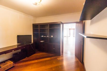 Apartamento para alugar com 480m², 4 quartos e 3 vagas Apartamento para alugar com 480m², 4 quartos e 3 vagasEscritório
