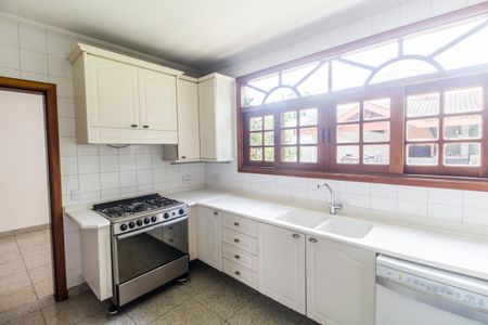 Apartamento para alugar com 480m², 4 quartos e 3 vagas Apartamento para alugar com 480m², 4 quartos e 3 vagasCozinha
