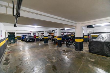 Apartamento à venda com 90m², 3 quartos e 1 vaga Apartamento à venda com 90m², 3 quartos e 1 vagaGaragem