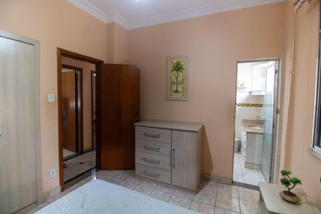 Apartamento à venda com 90m², 3 quartos e 1 vaga Apartamento à venda com 90m², 3 quartos e 1 vagaSuíte
