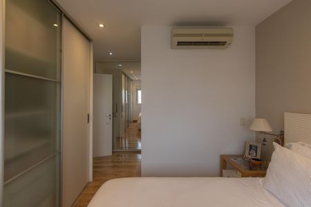 Apartamento à venda com 125m², 3 quartos e 3 vagasSuíte 2