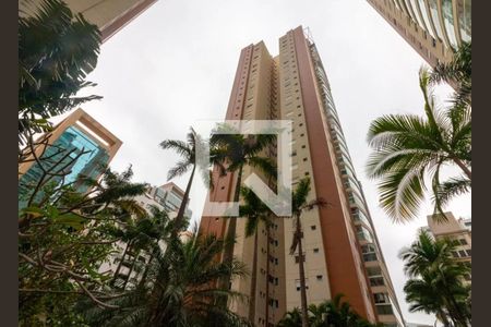 Apartamento à venda com 125m², 3 quartos e 3 vagasFachada