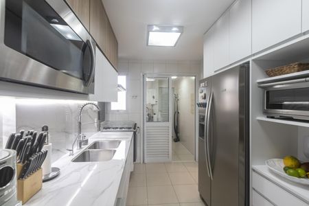 Apartamento à venda com 125m², 3 quartos e 3 vagasCozinha