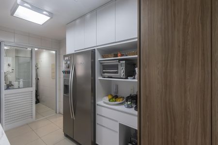 Apartamento à venda com 125m², 3 quartos e 3 vagasCozinha