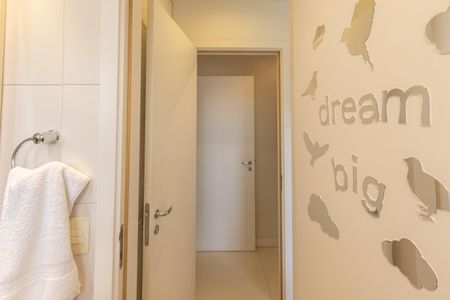 Apartamento à venda com 125m², 3 quartos e 3 vagasBanheiro da Suíte 3