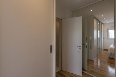 Apartamento à venda com 125m², 3 quartos e 3 vagasSuíte 2