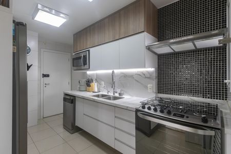 Apartamento à venda com 125m², 3 quartos e 3 vagasCozinha