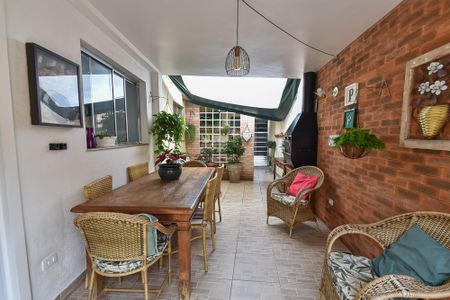 Casa à venda com 142m², 2 quartos e sem vagaÁrea gourmet