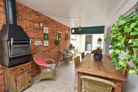 Casa à venda com 142m², 2 quartos e sem vagaÁrea gourmet