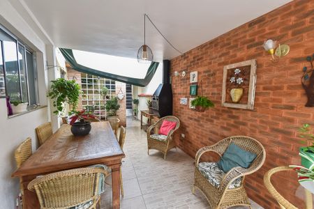 Casa à venda com 142m², 2 quartos e sem vagaÁrea gourmet