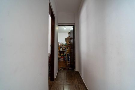 Casa à venda com 99m², 2 quartos e sem vaga Casa à venda com 99m², 2 quartos e sem vagaCorredor