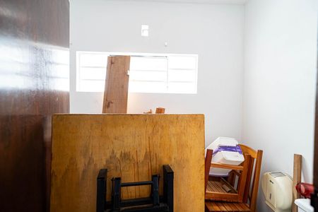 Casa à venda com 99m², 2 quartos e sem vaga Casa à venda com 99m², 2 quartos e sem vagaBanheiro