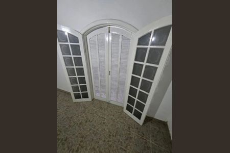Quarto de casa à venda com 5 quartos, 150m² em Vila Primavera, São Paulo