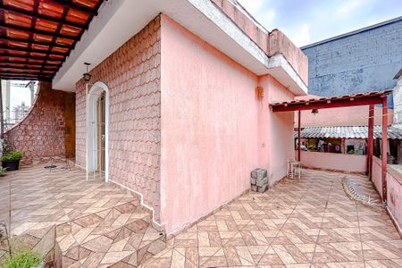 Casa à venda com 180m², 3 quartos e 1 vagaÁrea externa