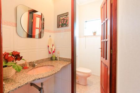 Casa à venda com 410m², 4 quartos e 6 vagas