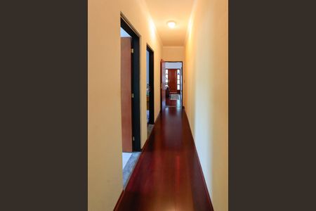 Casa à venda com 410m², 4 quartos e 6 vagas