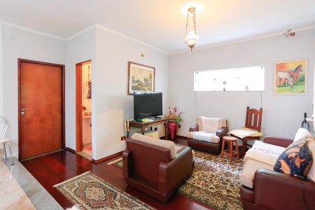 Casa à venda com 410m², 4 quartos e 6 vagas