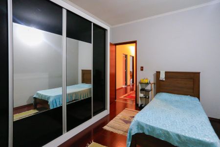 Casa à venda com 410m², 4 quartos e 6 vagas