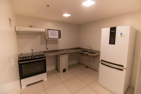 Apartamento à venda com 82m², 2 quartos e 1 vagaÁrea comum