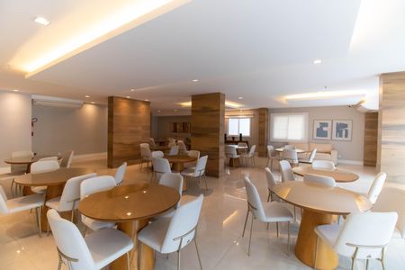 Apartamento à venda com 82m², 2 quartos e 1 vagaÁrea comum