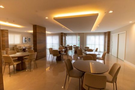 Apartamento à venda com 82m², 2 quartos e 1 vagaÁrea comum