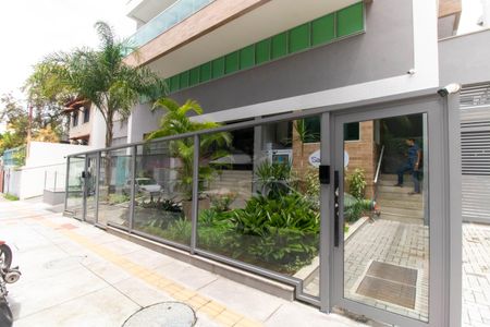 Apartamento à venda com 82m², 2 quartos e 1 vagaFachada